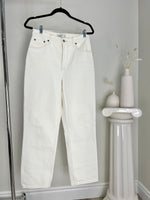 ABERCROMBIE & FITCH CREAM 90s STRAIGHT LEG ULTRA HIGH RISE JEANS (29)