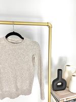 EVERLANE SOFT HEATHERED OATMEAL CASHMERE SWEATER