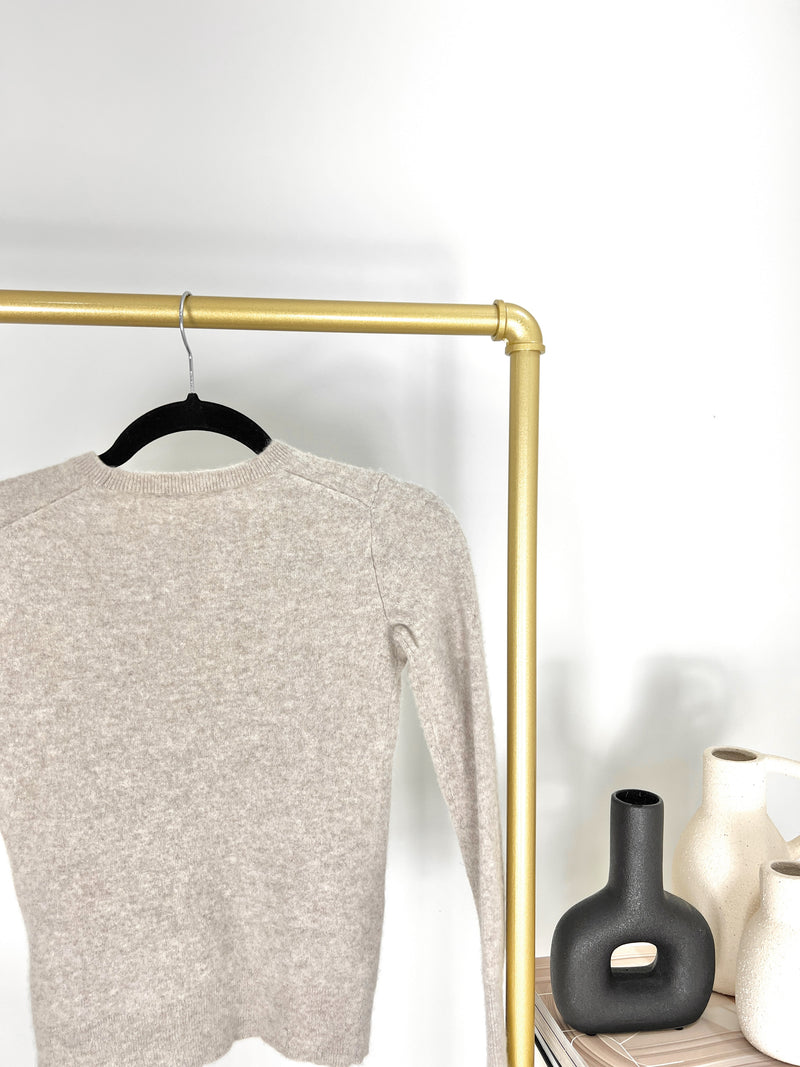 EVERLANE SOFT HEATHERED OATMEAL CASHMERE SWEATER