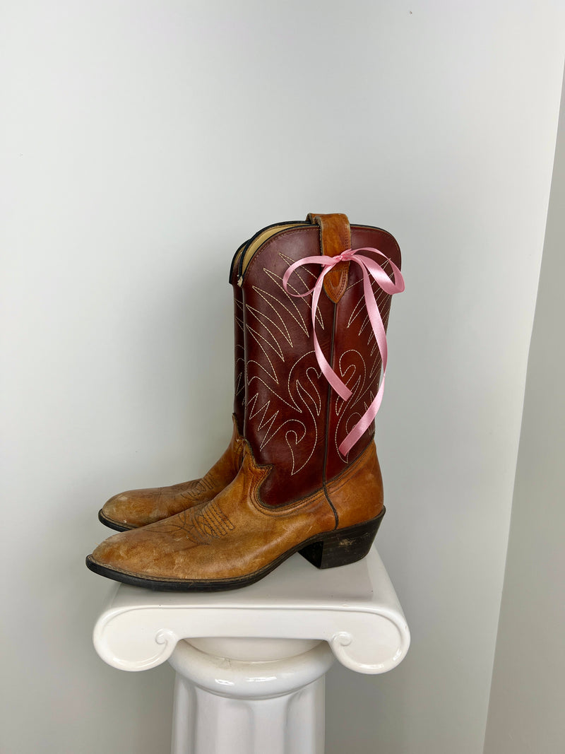VINTAGE TWO TONED BROWN COWBOY BOOTS - SIZE 9.5