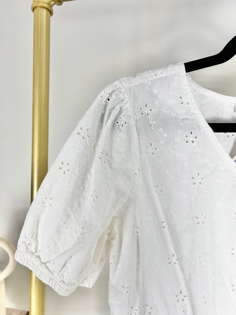 V NECK WHITE EYELET EMBROIDERED TOP