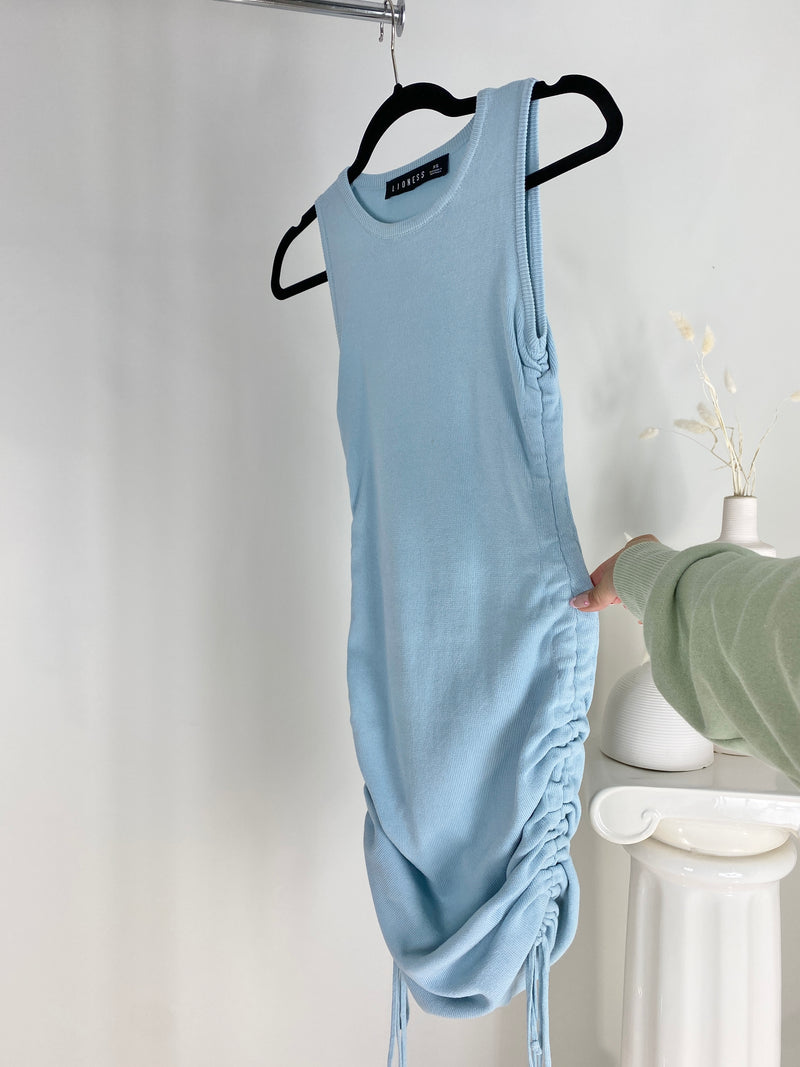 LIGHT BLUE CINCHED SIDE KNIT DRESS