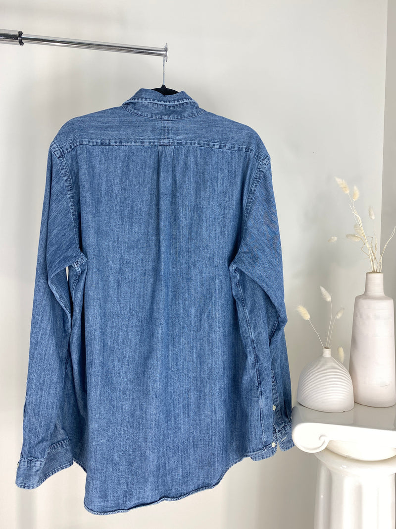 VINTAGE RALPH LAUREN DENIM BUTTON-UP SHIRT