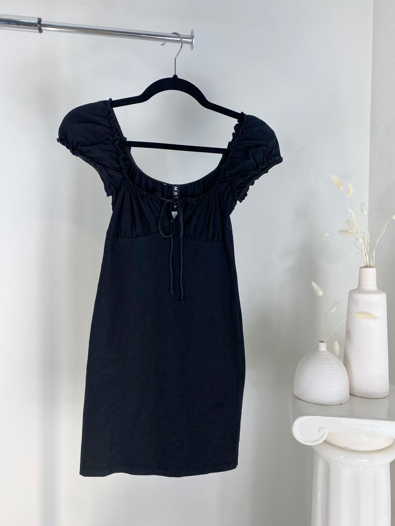 BLACK URBAN OUTFITTERS FRILL SLEEVE MINI DRESS