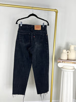 VINTAGE BLACK LEVI'S 550 JEANS | SIZE 28