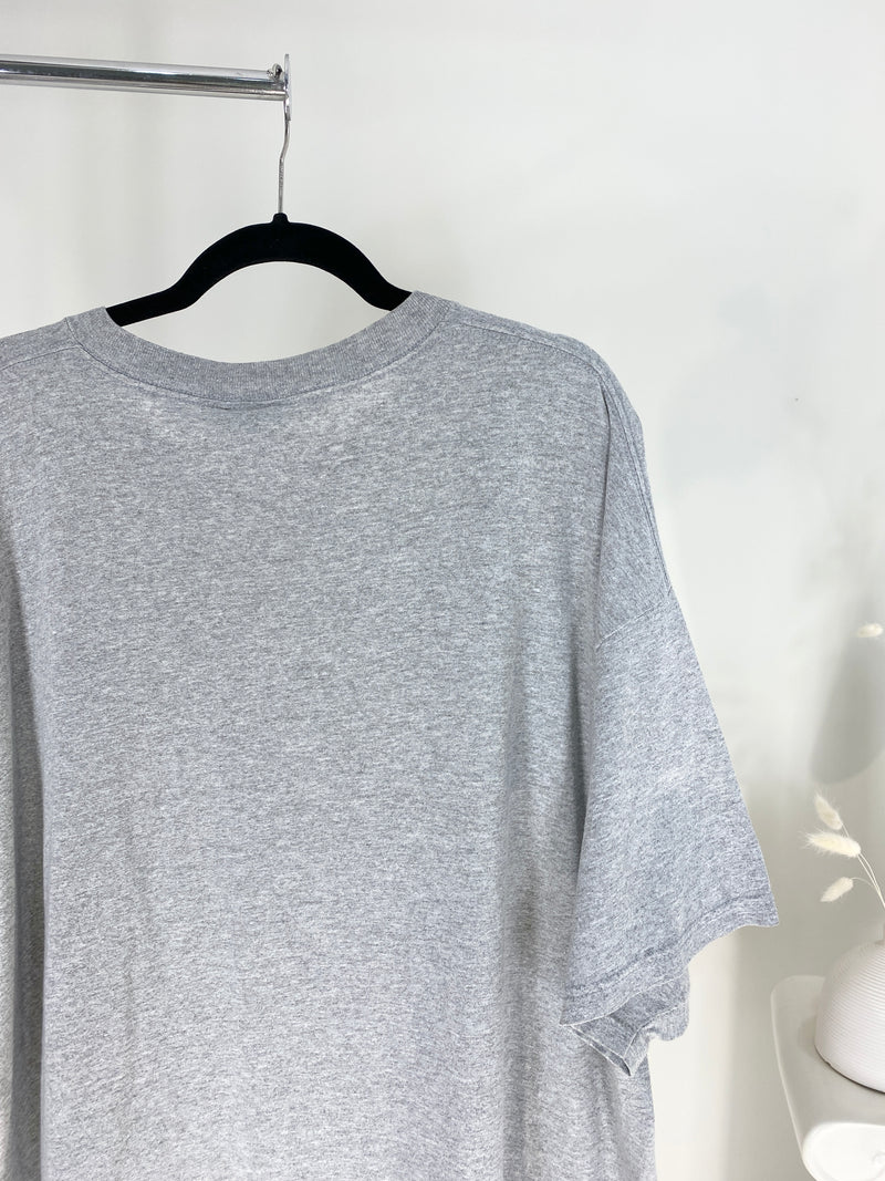 VINTAGE GREY NIKE SPELL-OUT T-SHIRT