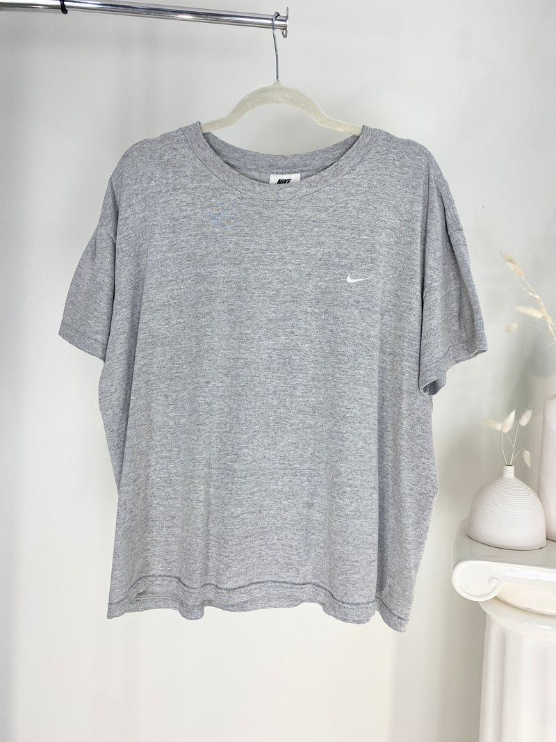VINTAGE GREY EMBROIDERED NIKE SWOOSH T-SHIRT