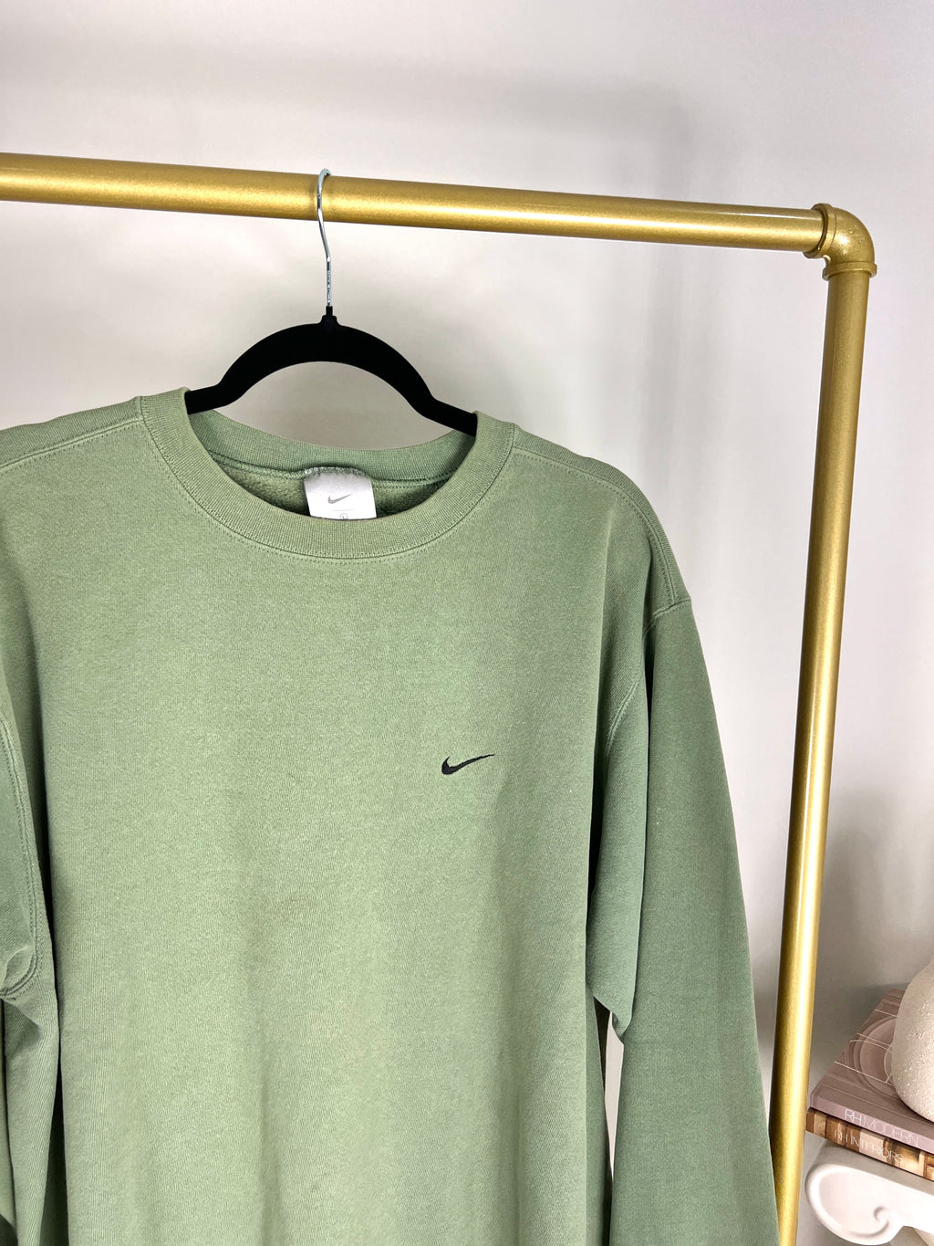 VINTAGE 90s SAGE GREEN NIKE MINI SWOOSH CREWNECK
