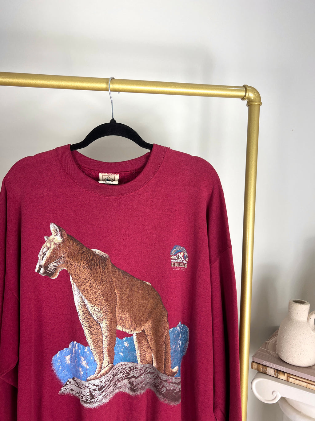 VINTAGE BURGUNDY COUGAR GRAPHIC CREWNECK