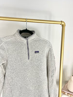 PATAGONIA LIGHT GREY QUARTER ZIP SWEATER