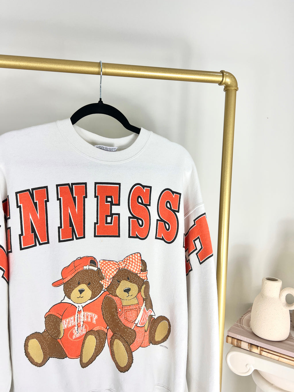 VINTAGE UNIVERSITY OF TENNESSEE VOLUNTEERS TEDDYBEAR CREWNECK
