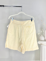 VINTAGE YELLOW PLEATED DENIM SHORTS - SIZE 8-10